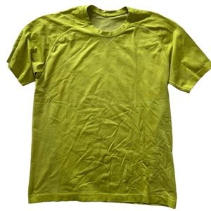 Men’s Lululemon Tee